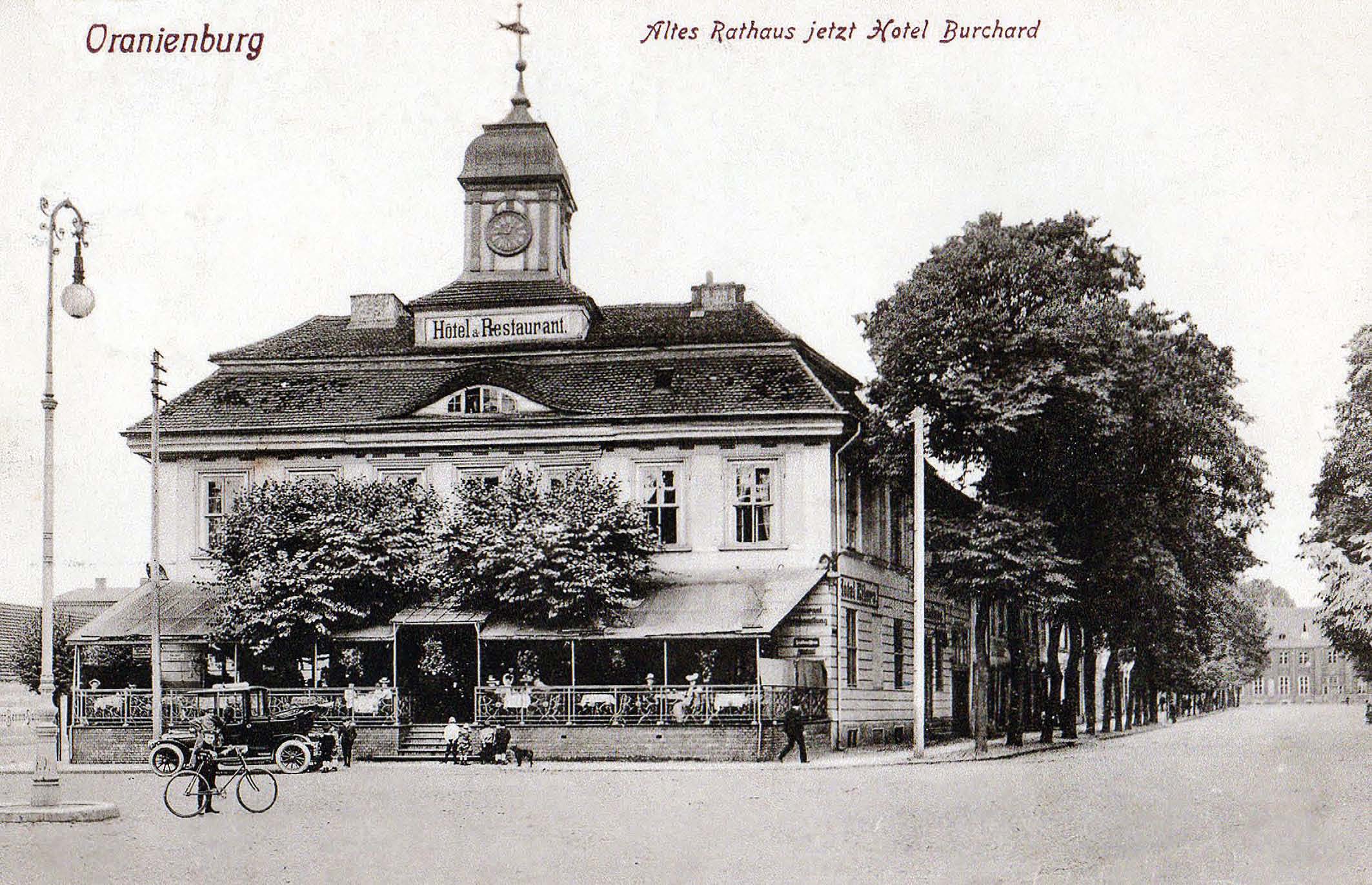 Postkarte mit einem Foto des „Hotel Eilers“ (um 1900, Quelle: Kreismuseum Oberhavel)